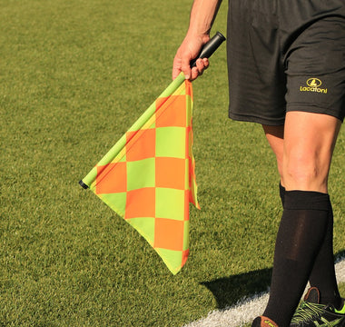 5 Essential Tips Every New Soccer Referee Needs
