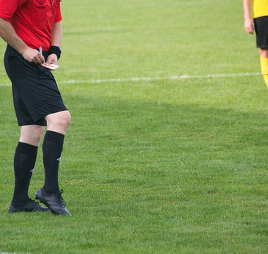 6 Advantages of Using a Write-On Referee Card